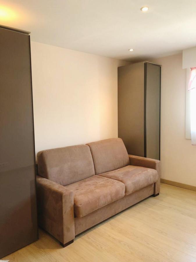 Luxurious Appartment Near The Airport Nice Ngoại thất bức ảnh